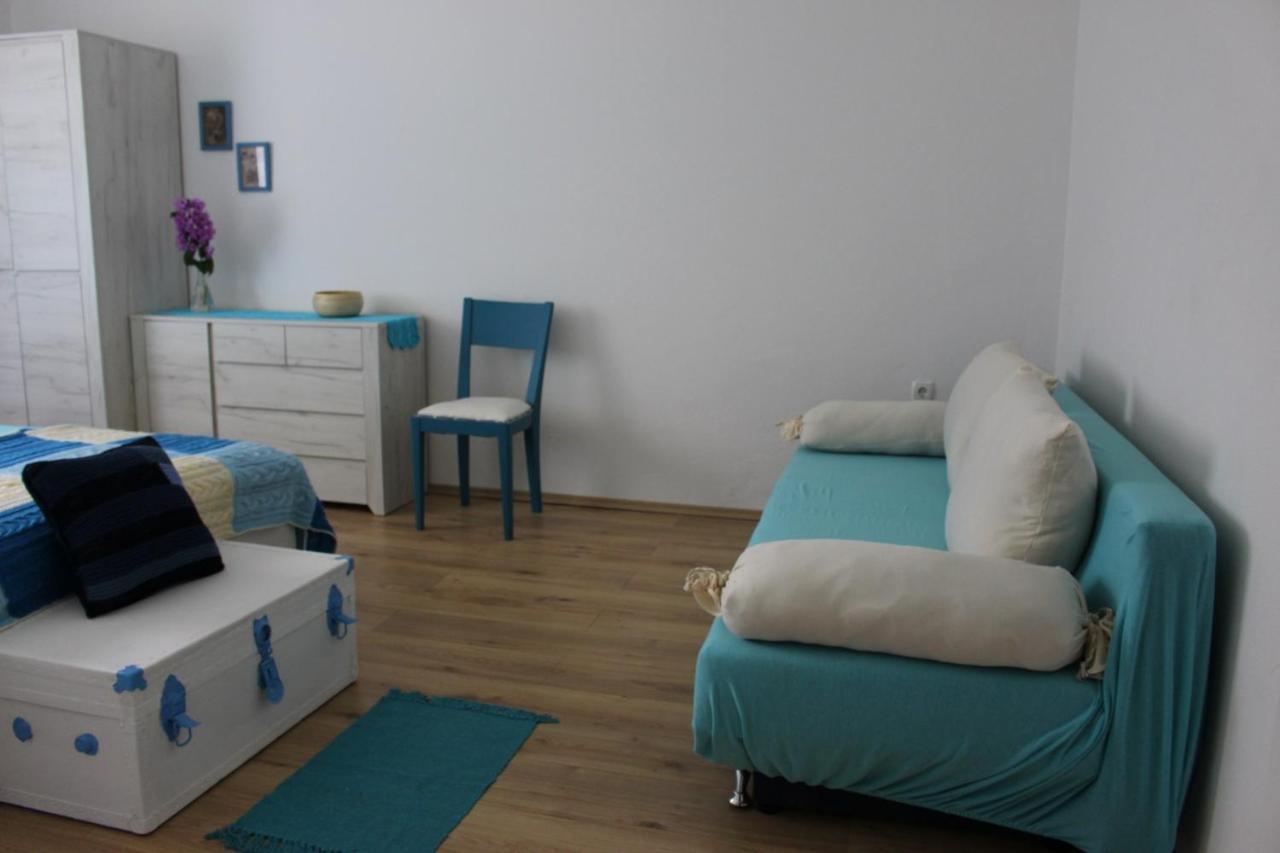 Blue Harbour No. 15 Apartment Veli Iz Exterior photo