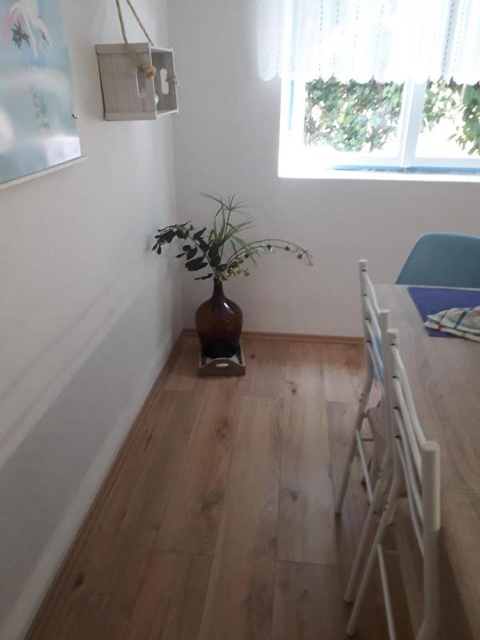Blue Harbour No. 15 Apartment Veli Iz Exterior photo